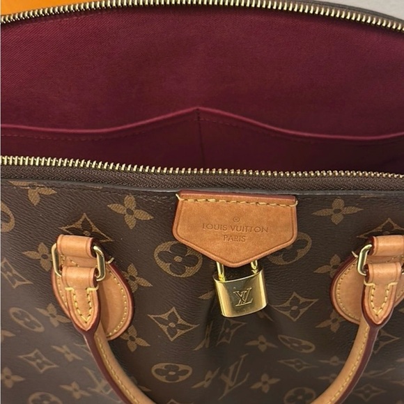 Louis Vuitton💎Boetie PM Monogram Logo Crossbody Tote Leather Canvas Hand Bag EUC - Picture 4 of 9